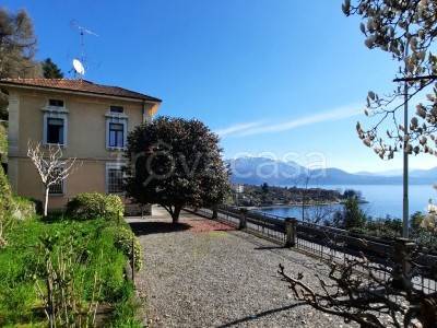 casa indipendente in vendita a Cannero Riviera