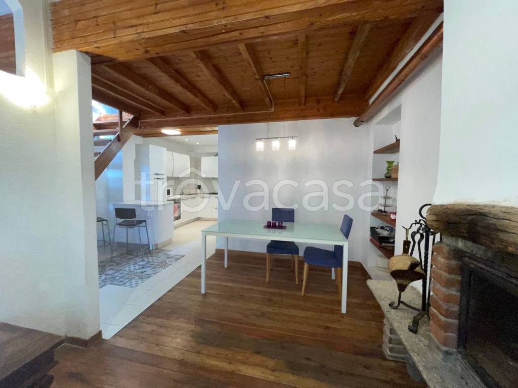 appartamento in vendita a Cannero Riviera