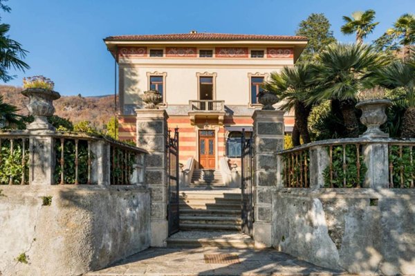 casa indipendente in vendita a Cannero Riviera in zona Barbè