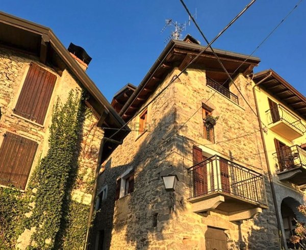 appartamento in vendita a Cannero Riviera in zona Cassino