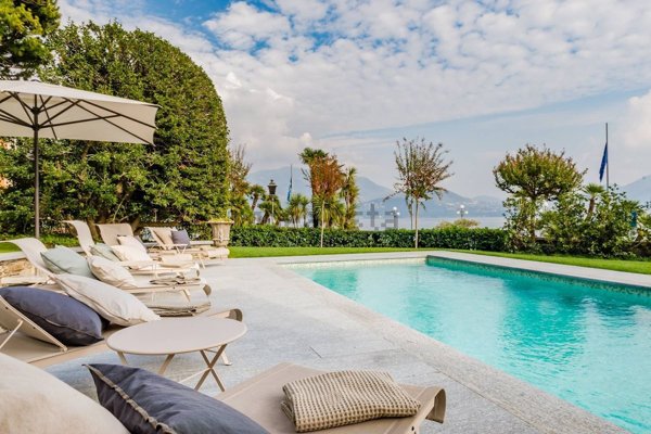 casa indipendente in vendita a Cannero Riviera in zona Barbè