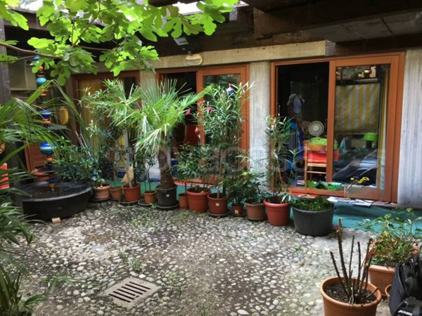 appartamento in vendita a Cannero Riviera in zona Barbè