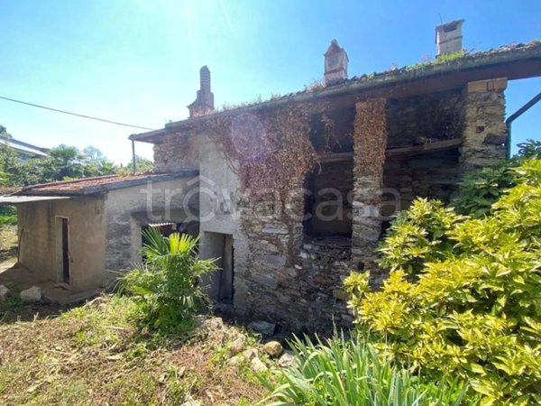 casa indipendente in vendita a Cannero Riviera