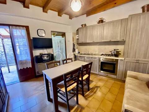 appartamento in vendita a Cannero Riviera in zona Oggiogno