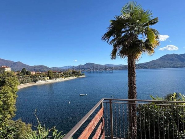 casa indipendente in vendita a Cannero Riviera in zona Oggiogno