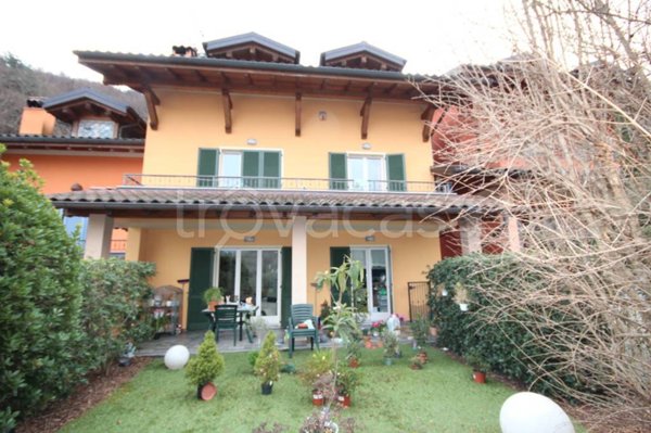casa indipendente in vendita a Cannobio