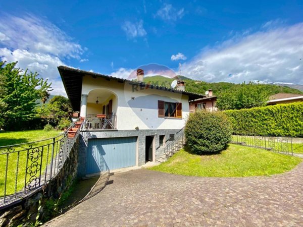 casa indipendente in vendita a Cannobio