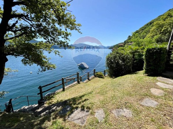 casa indipendente in vendita a Cannobio