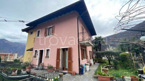 casa indipendente in vendita a Cannobio