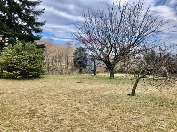 casa indipendente in vendita a Cannobio