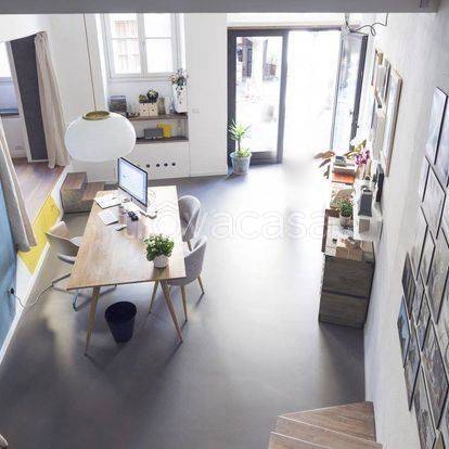 negozio in vendita a Cannobio