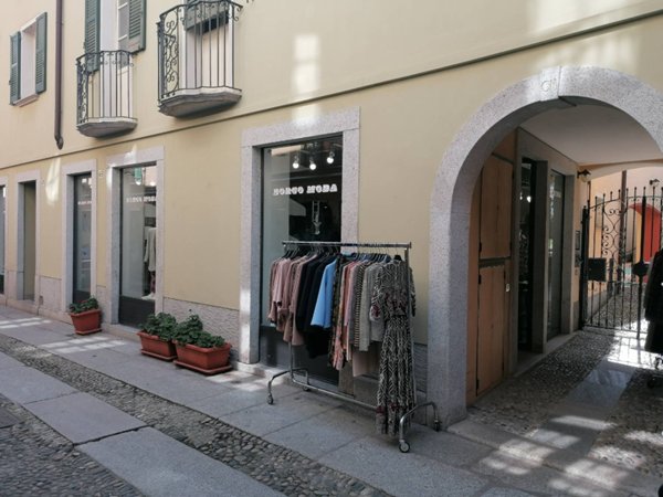 negozio in vendita a Cannobio