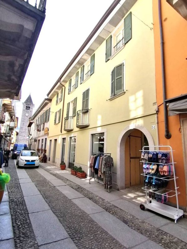 negozio in vendita a Cannobio