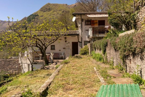 quadrivano in vendita a Cannobio