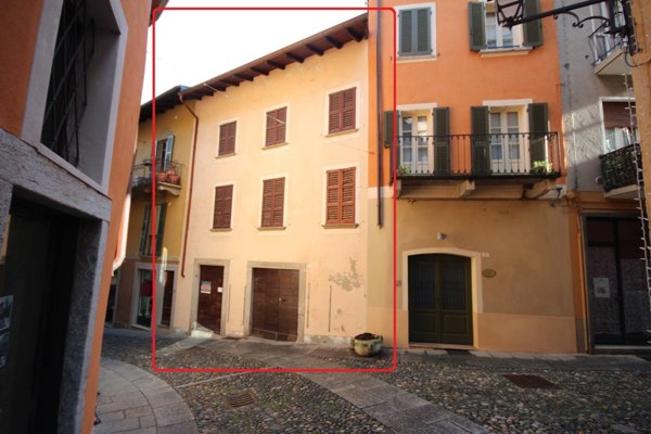casa indipendente in vendita a Cannobio