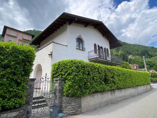 casa indipendente in vendita a Cannobio