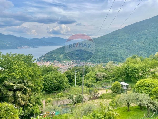 casa indipendente in vendita a Cannobio in zona Sant'Agata