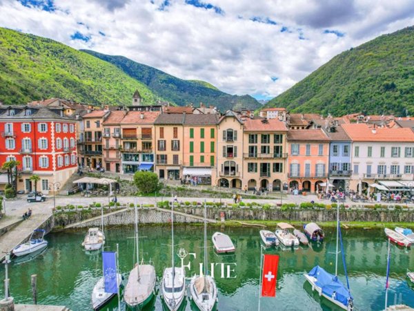 casa indipendente in vendita a Cannobio