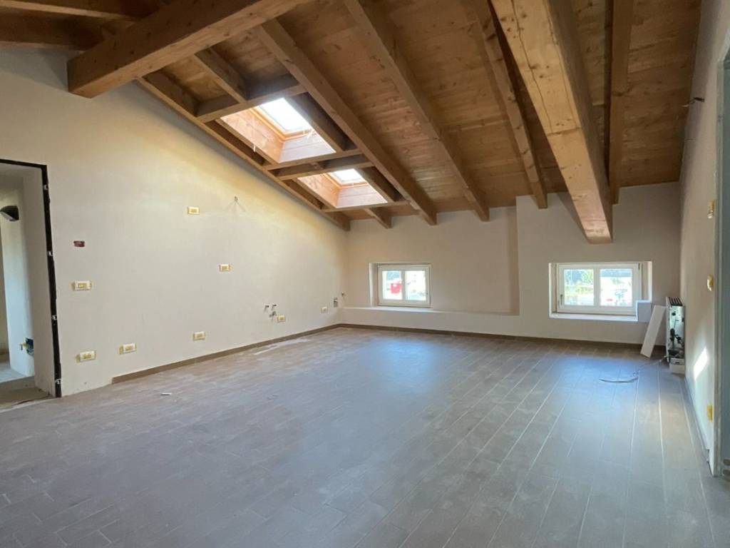 appartamento in vendita a Cannobio