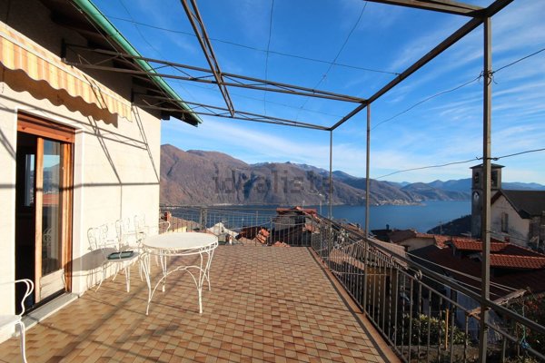 casa indipendente in vendita a Cannobio in zona Sant'Agata