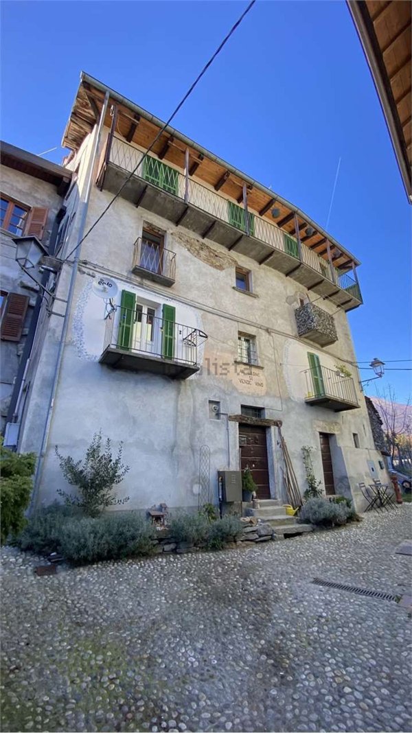 appartamento in vendita a Cannobio in zona Sant'Agata