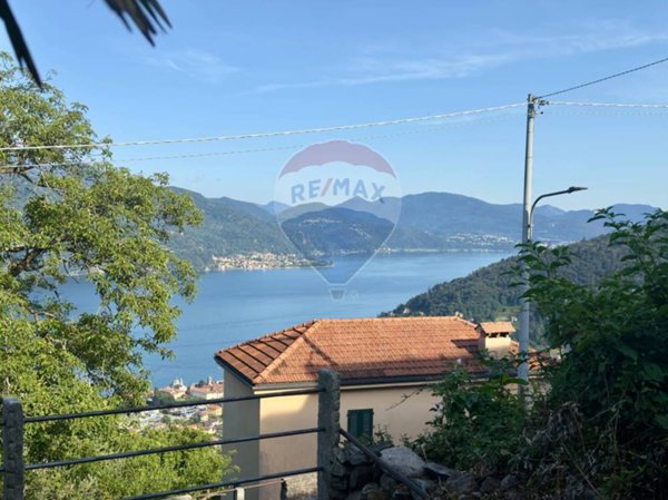 appartamento in vendita a Cannobio in zona Sant'Agata