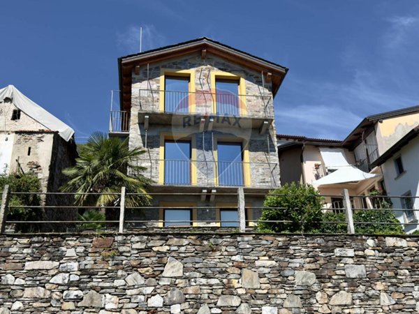 appartamento in vendita a Cannobio in zona Sant'Agata