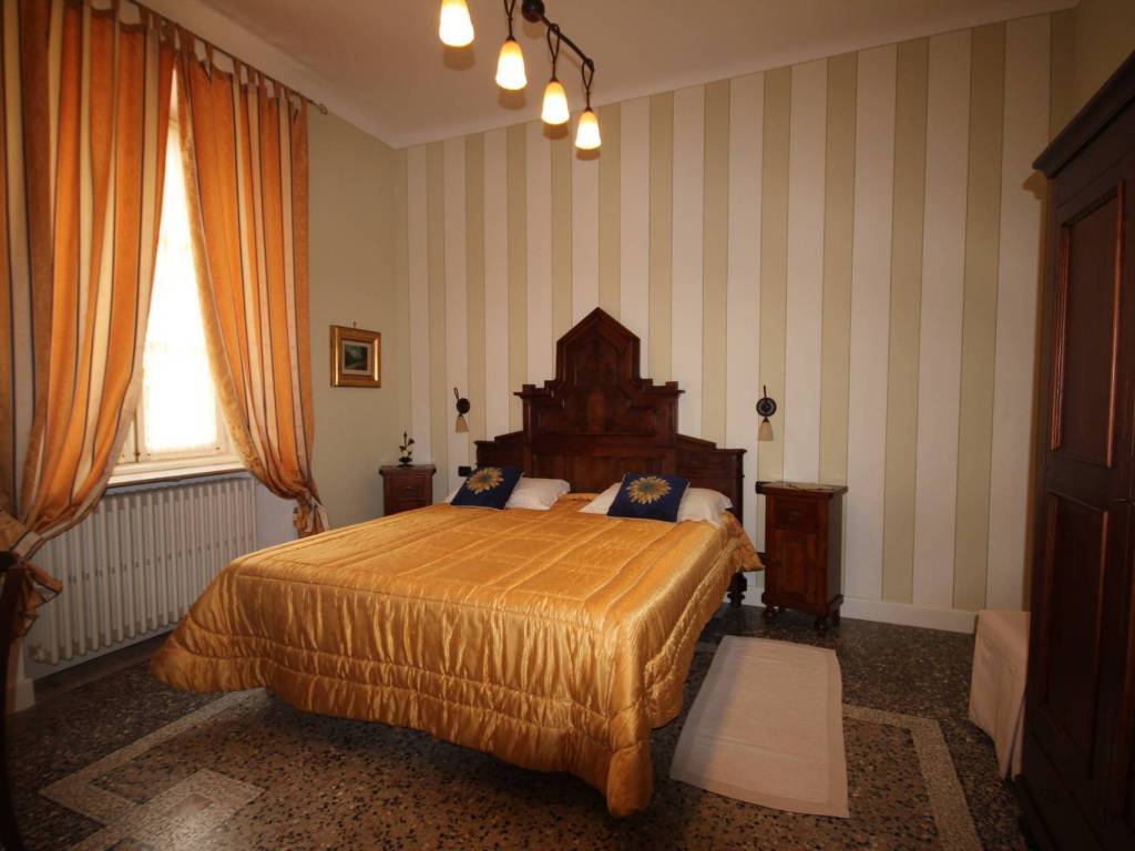 casa indipendente in vendita a Cannobio in zona Traffiume