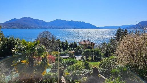 casa indipendente in vendita a Cannobio