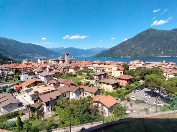 casa indipendente in vendita a Cannobio