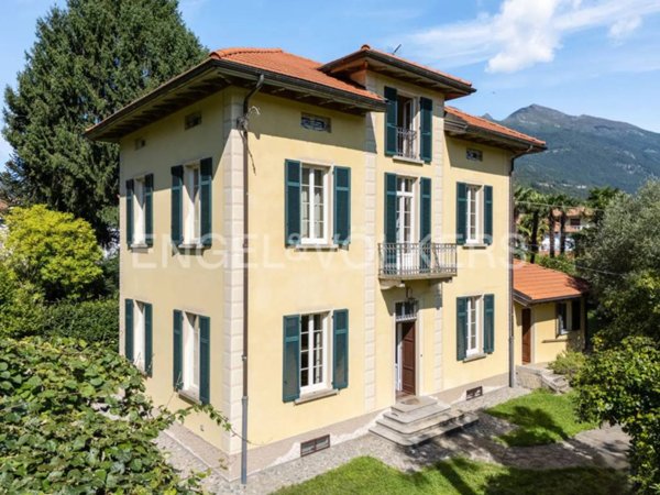 casa indipendente in vendita a Cannobio