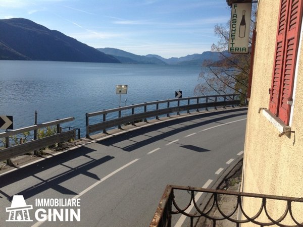 negozio in vendita a Cannobio