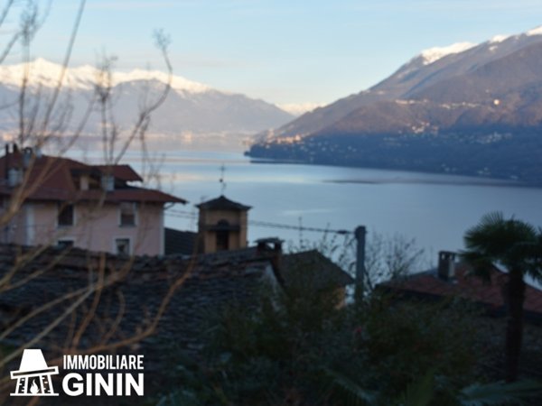 casa indipendente in vendita a Cannobio in zona Ronco
