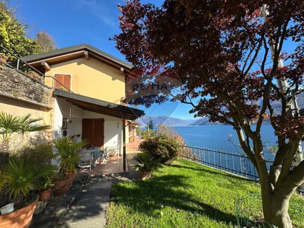 casa indipendente in vendita a Cannobio in zona Piaggio Valmara