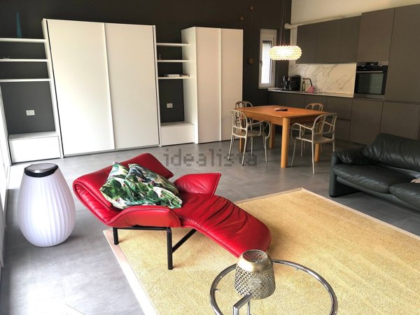 casa indipendente in vendita a Cannobio in zona Traffiume