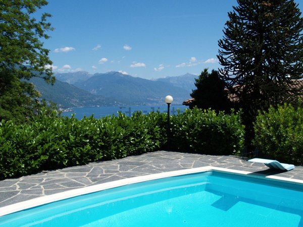 casa indipendente in vendita a Cannobio