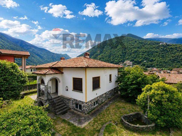 casa indipendente in vendita a Cannobio
