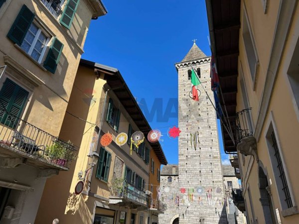 locale commerciale in vendita a Cannobio
