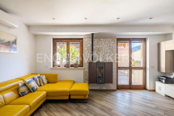 casa indipendente in vendita a Cannobio in zona Traffiume