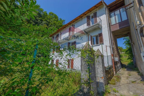 casa indipendente in vendita a Cannobio