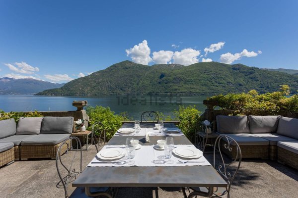 villa in vendita a Cannobio