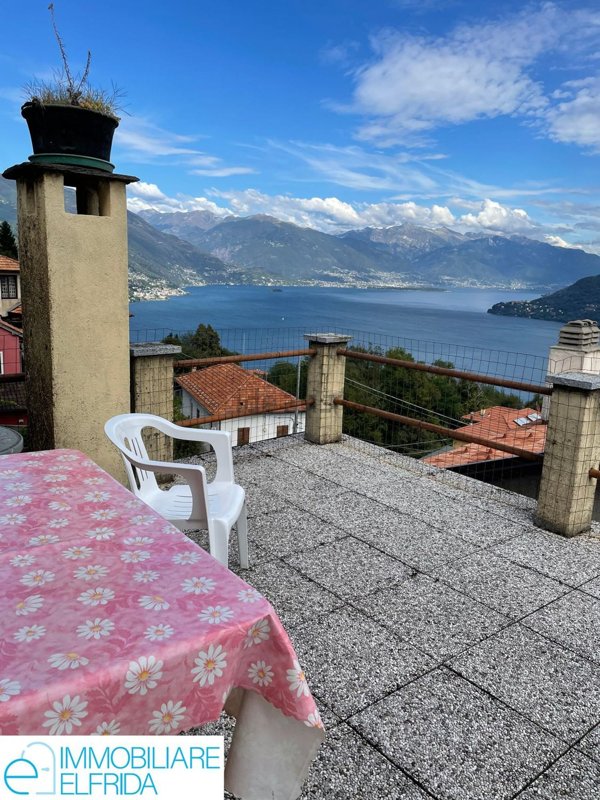 casa indipendente in vendita a Cannobio in zona Sant'Agata