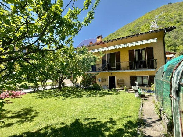 casa indipendente in vendita a Cannobio