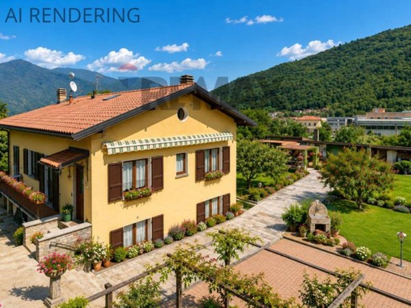 casa indipendente in vendita a Cannobio in zona Traffiume
