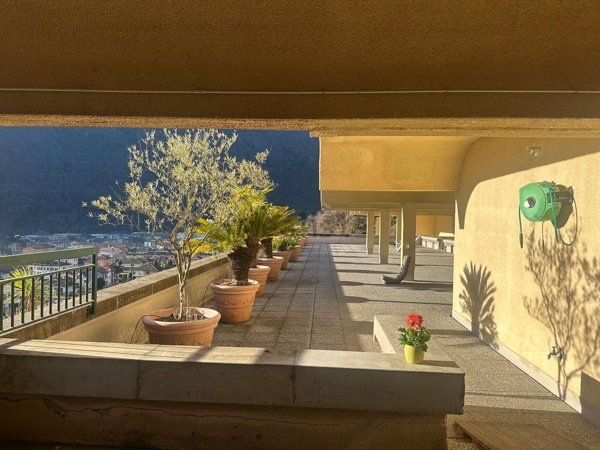 appartamento in vendita a Cannobio