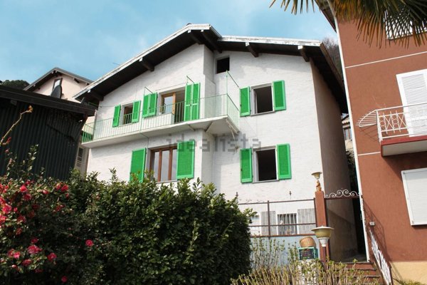 casa indipendente in vendita a Cannobio