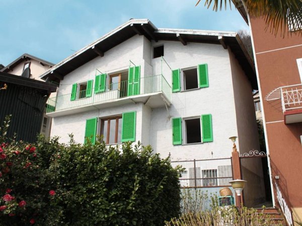 casa indipendente in vendita a Cannobio