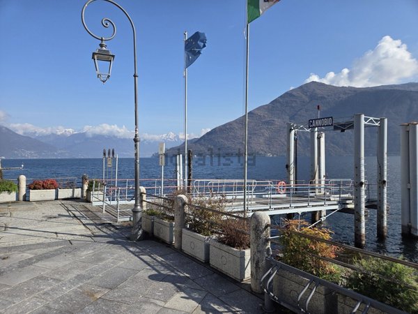 casa indipendente in vendita a Cannobio