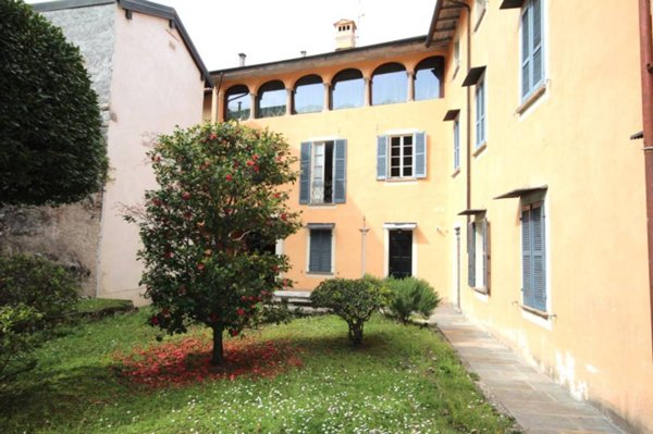 appartamento in vendita a Cannobio