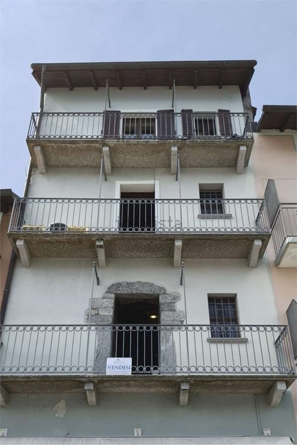 appartamento in vendita a Cannobio